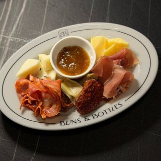 Antipasti plate